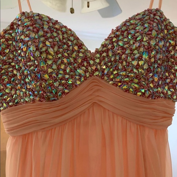 Prom dress - Picture 2 of 3